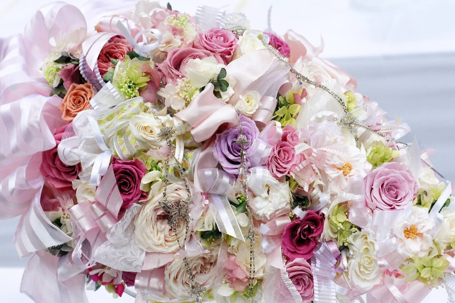 フラワーアーティストになる方法を紹介!必要な資格は?仕事内容は? 日本インストラクター技術協会【JIA】